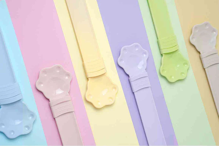 Mango Cat Treat Feeder | Shortie Friends