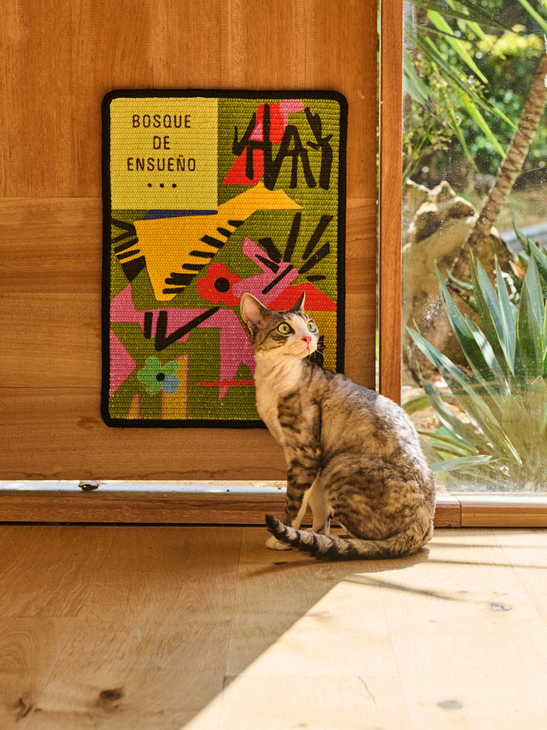 Purrre Sisal Cat Scratching Pad | Shortie Friends