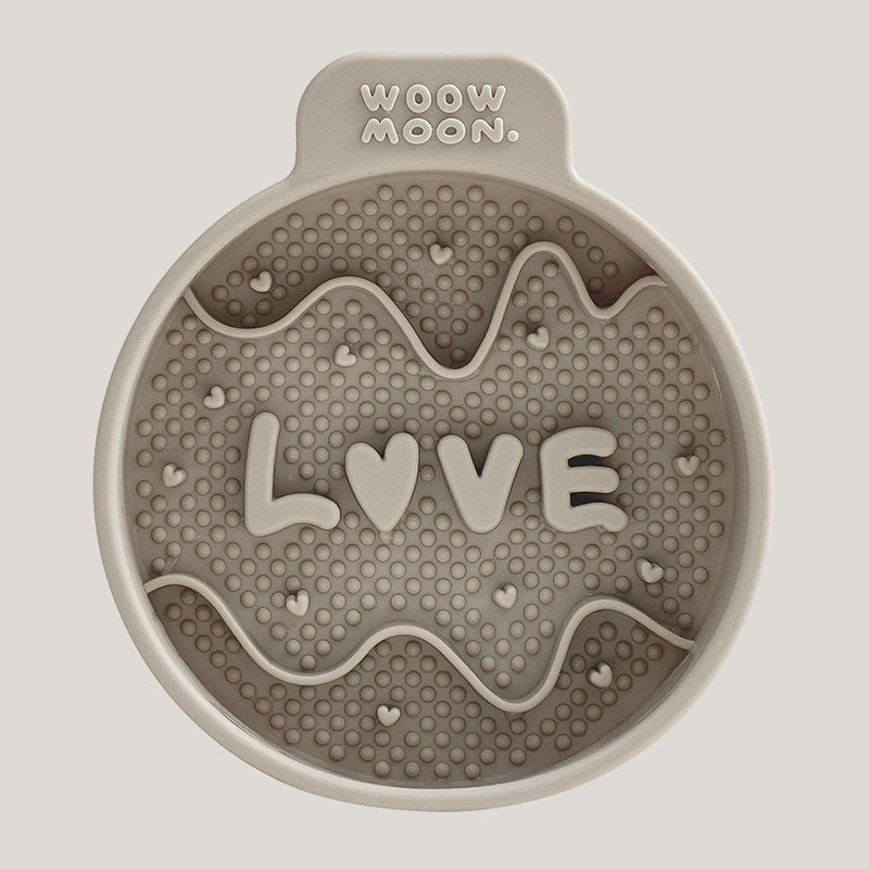 WOOW moon LOVE Silicone Slow Feeder | Shortie Friends